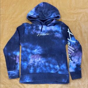 Hollister Blue Tie-Dye Sweater Pullover